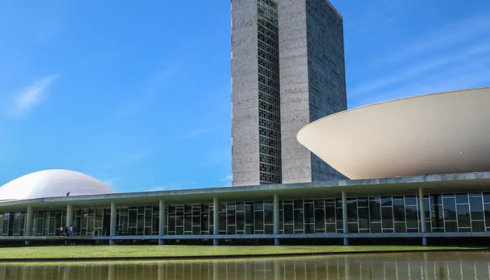  Projeto que susta regras de aborto legal em crianças avança na Câmara 